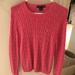 Reddish pink ribbed seater